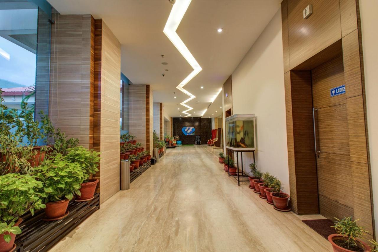 Hôtel Oyo 3575 The Wave International à Jamshedpur Extérieur photo