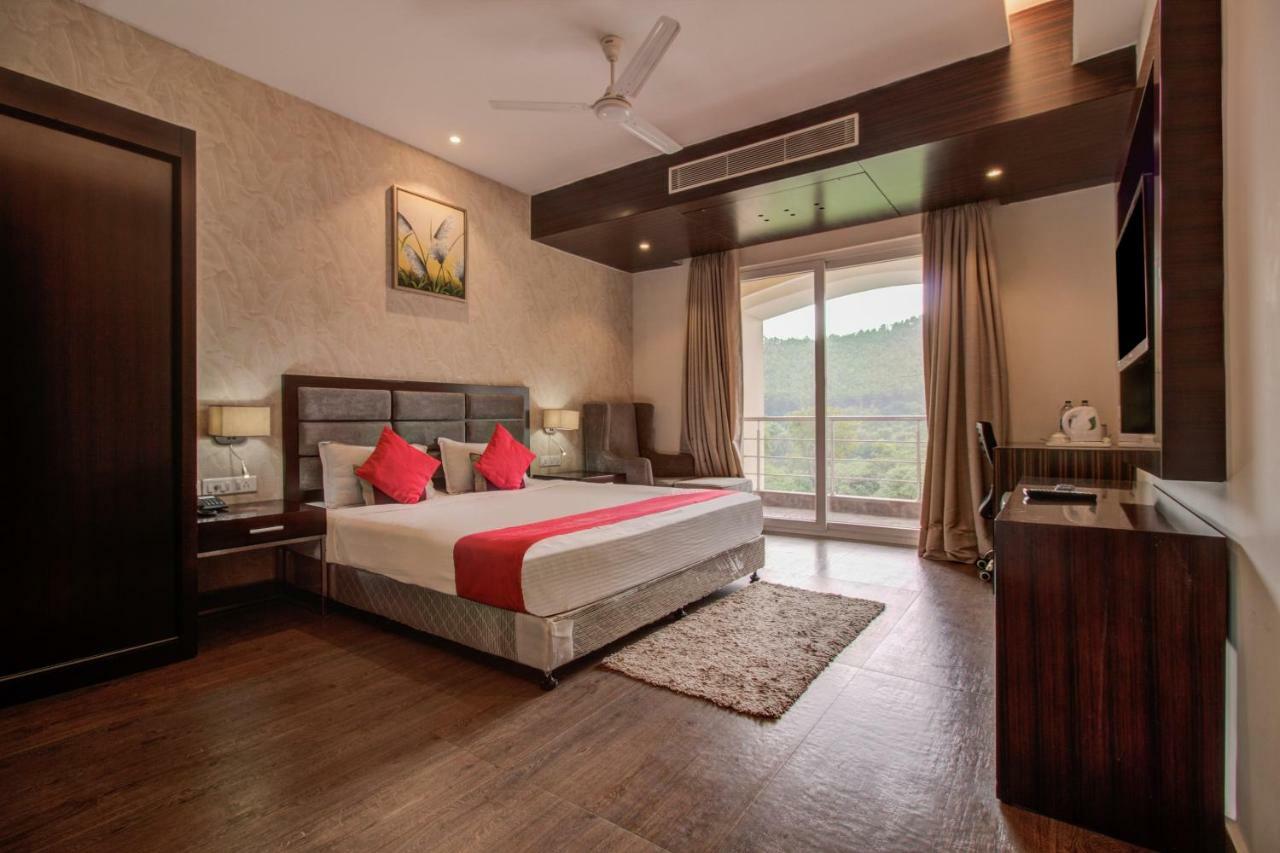 Hôtel Oyo 3575 The Wave International à Jamshedpur Extérieur photo